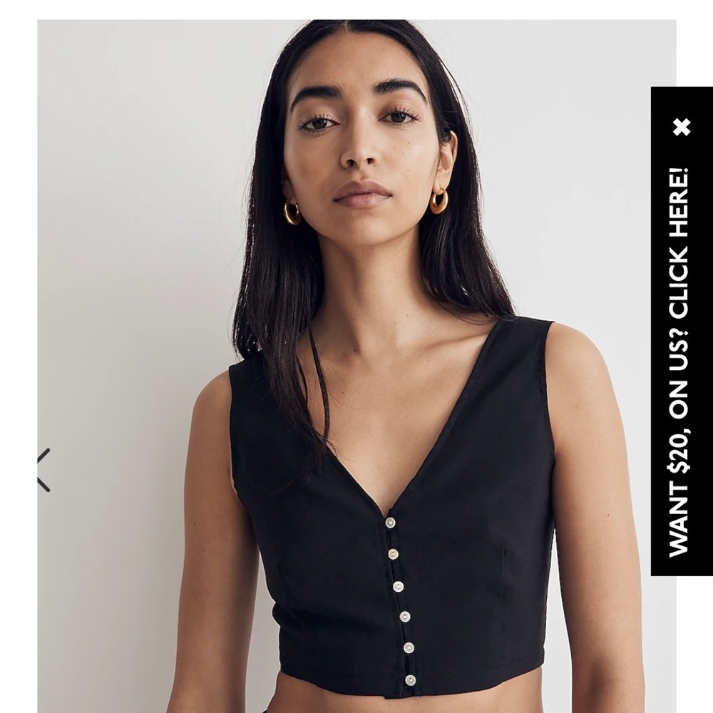 Madewell black button crop top